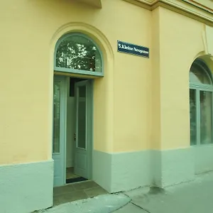 nhe-naschmarkt.vienna-besthotels.com/